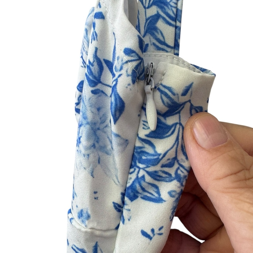 Floral Blue and White Milkmaid Dress size Small/Medium - Picture 6 of 9